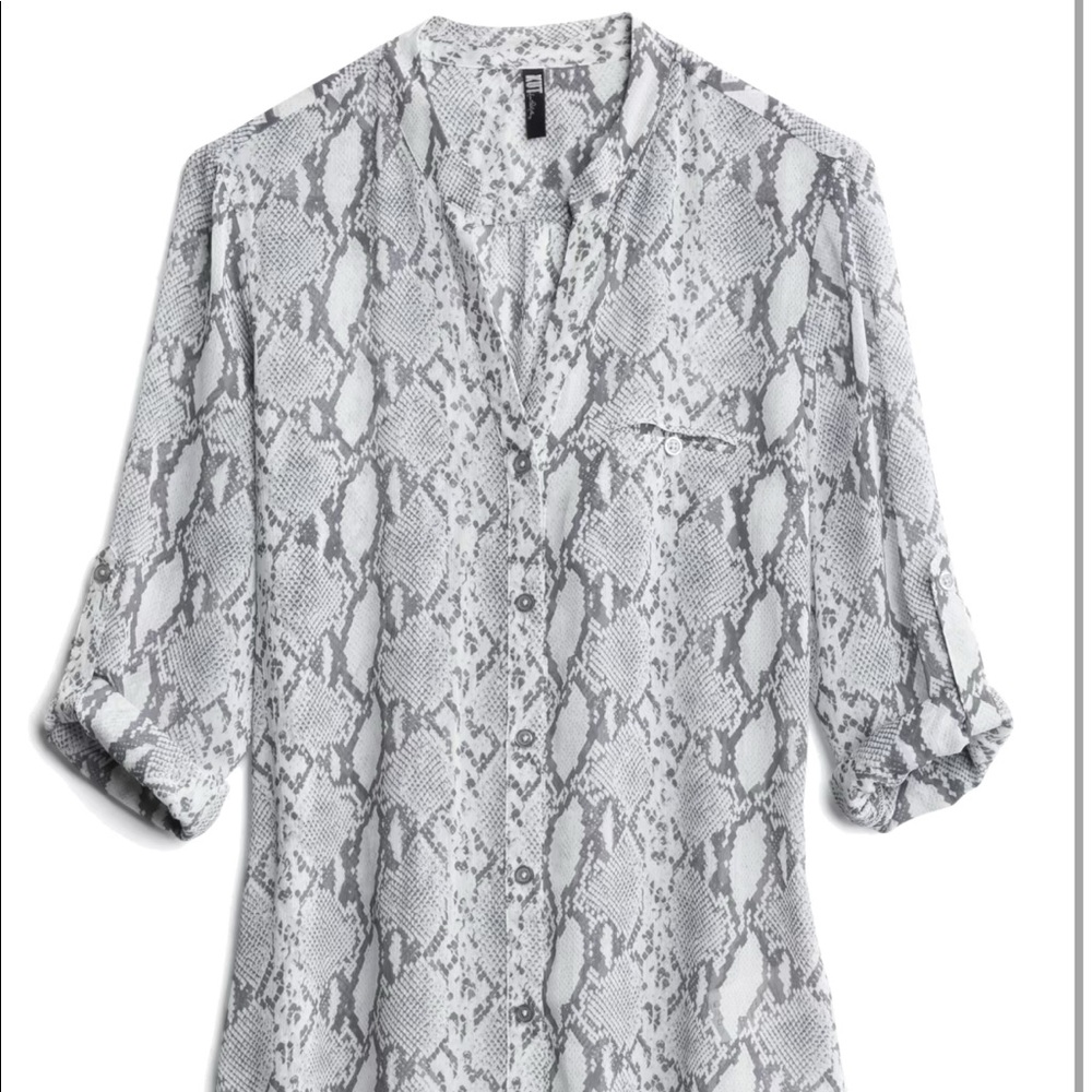 Sinclair button down blouse